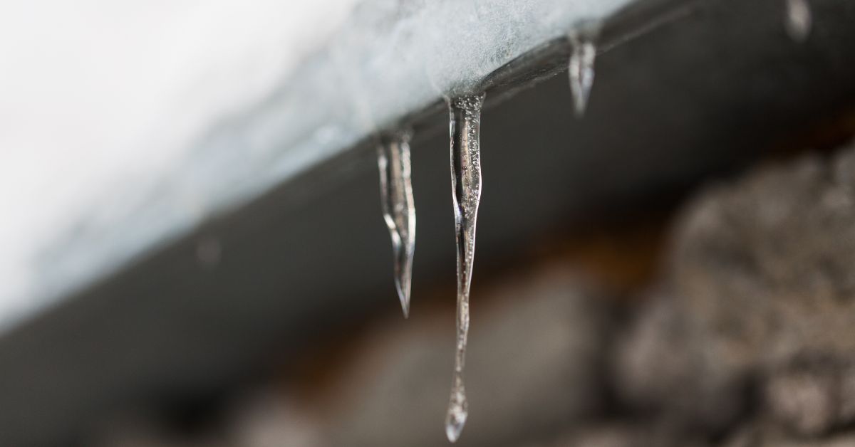 Removing Snow and Ice From Your Roof rv
